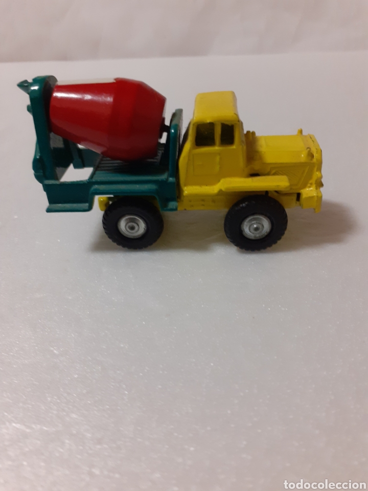 Coches a escala: GUISVAL CAMION HORMIGONERA - Foto 3