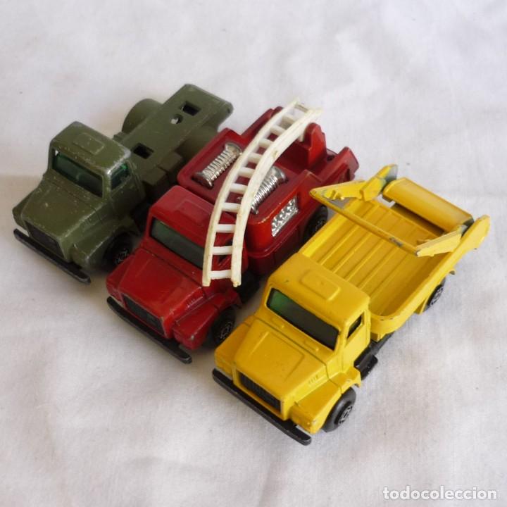 Coches a escala: 3 camiones Volvo de Guisval - Foto 1
