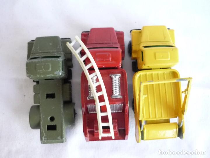 Coches a escala: 3 camiones Volvo de Guisval - Foto 6