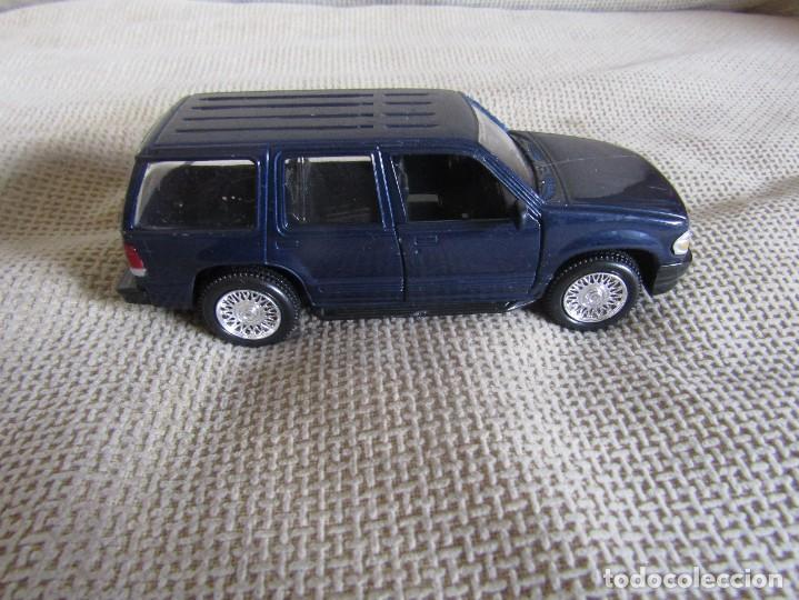 Coches a escala: Ford Explorer - New-Ray - 1999