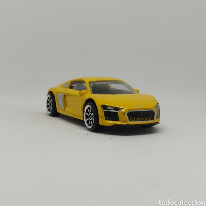 majorette r8