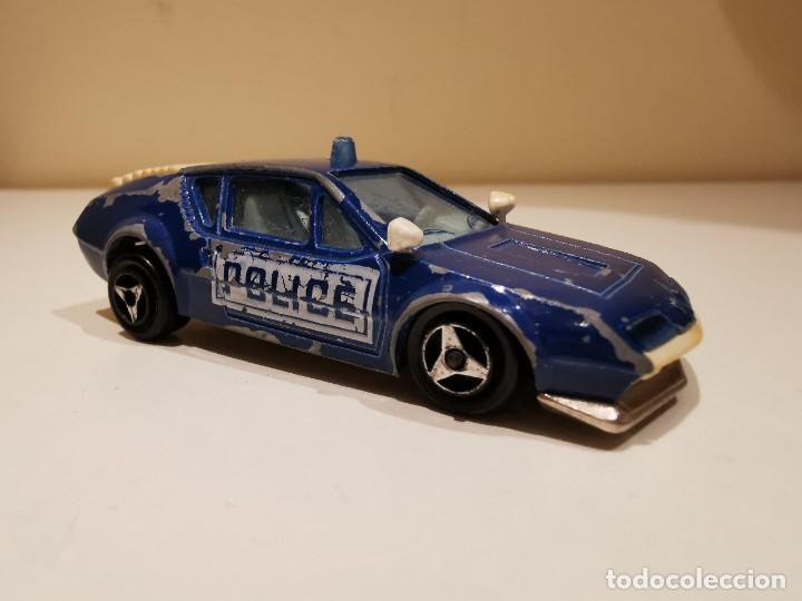 Coches a escala: Majorette Alpine A310 1/64