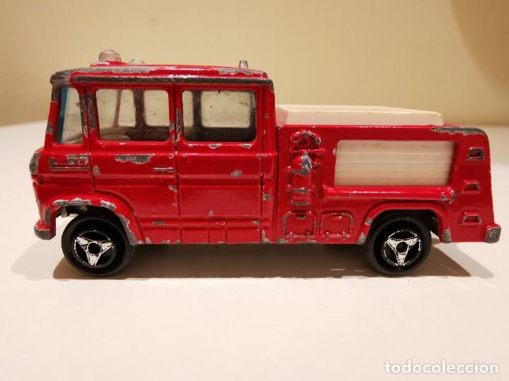 Coches a escala: Majorette Mercedes T2 Trax Publics 1/64
