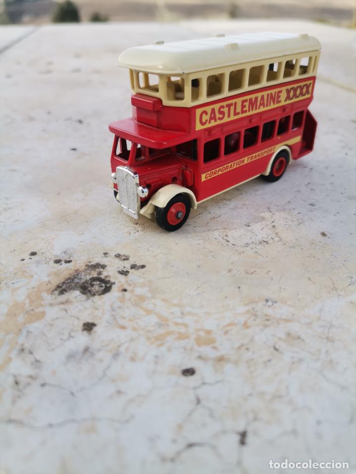 Lot De 2 Autobus Miniatures Corgi - Occasion - Modèles Réduits Vintage Pour Collection Ou Jouet