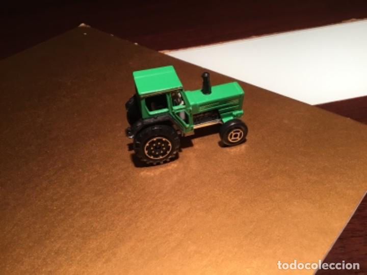 Coches a escala: Tractor majorette 1/65 n&ordm;208 - Foto 2