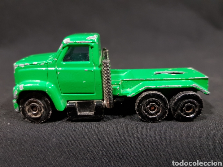 Coches a escala: Majorette Cami&oacute;n verde Metal Escala 1/100