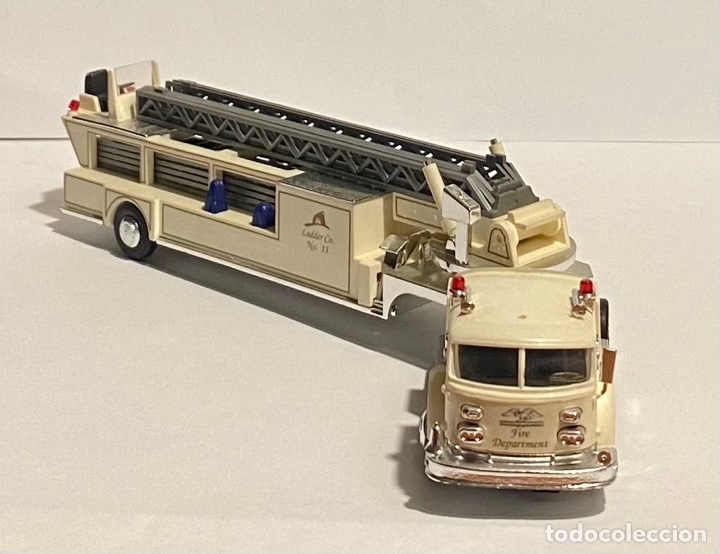 Carros em escala: Busch Pralin&eacute; Ladder N.11