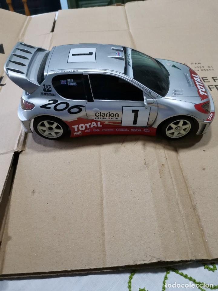 Coches a escala: Coche teledirigido - Foto 3