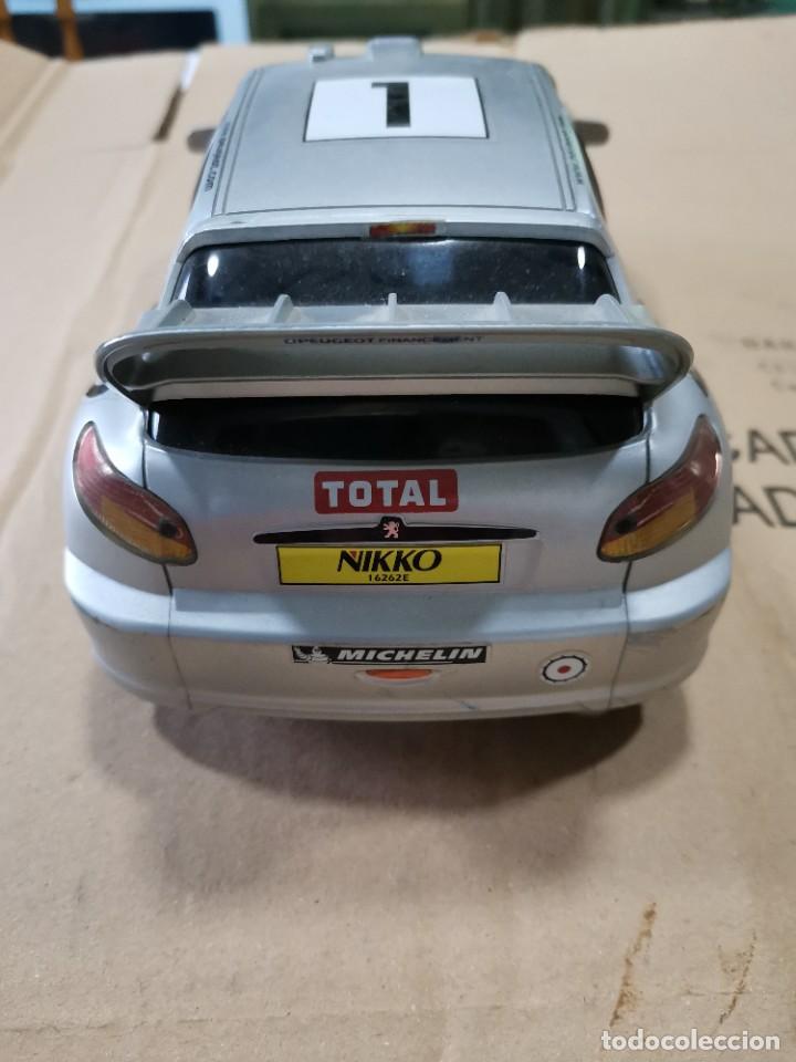 Coches a escala: Coche teledirigido - Foto 4