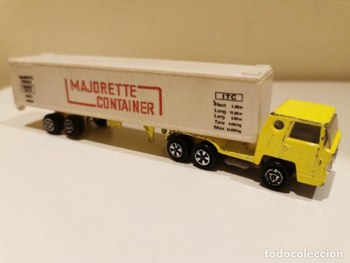Coches a escala: Majorette Bernard Trailer 1/64