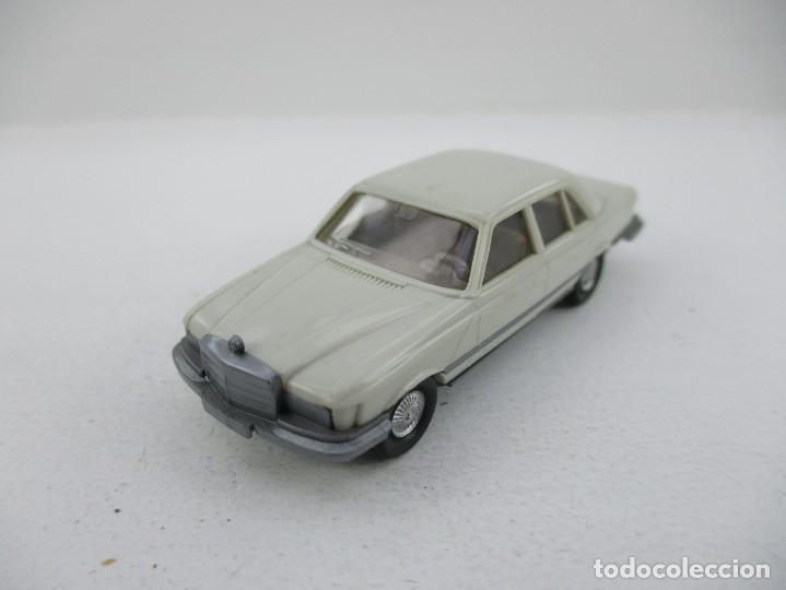 Coches a escala: COCHE ESCALA 1:87 R- B13 - Foto 1