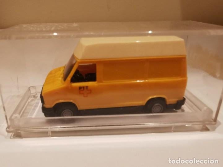 Coches a escala: Praline Citroen C25 1/87