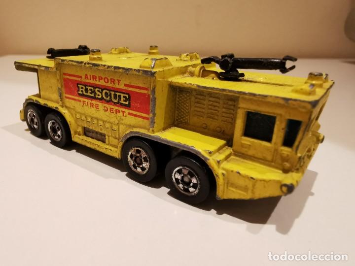 Hot Wheels Airport Rescue Fire Dept 1 64 - Comprar Coches En Miniatura 