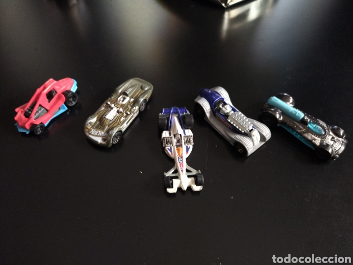 Voitures &agrave; l'&eacute;chelle: Lote de 5 hotwheels