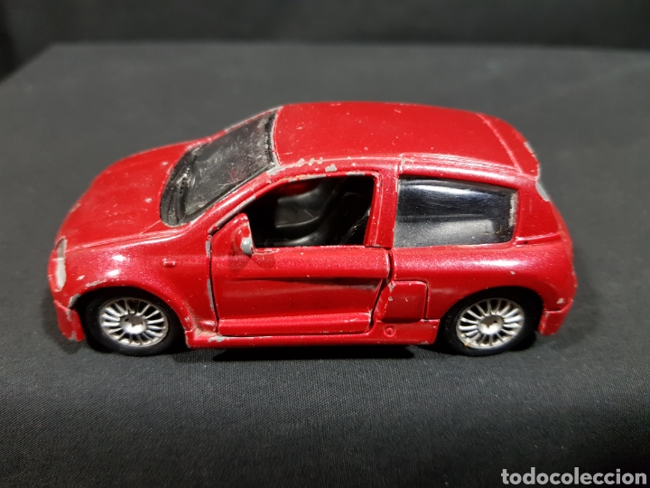 Coches a escala: Maisto Renault Clio V6 Sport Escala 1:39
