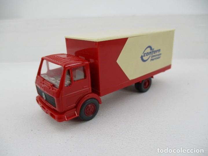 Coches a escala: CAMION ESCALA 1:87 R JC - Foto 1