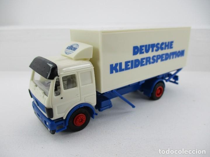 Modellino Camion 1/87 Fuoristrada ARMADILLO Senza Cabina - Pezzo Unico Modificato