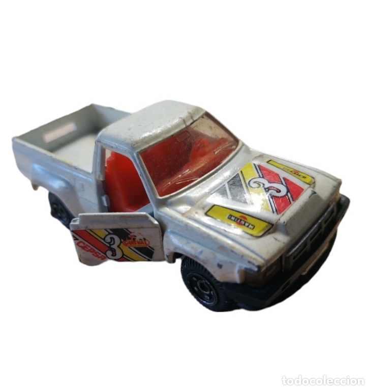 Coches a escala: Toyota Hilux Guisval
