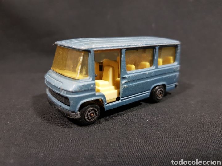 Coches a escala: Guisval Mercedes Benz Furgoneta