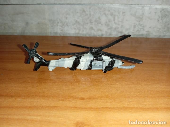 Coches a escala: Coche tanque micromachines hasbro micro machines - Foto 2