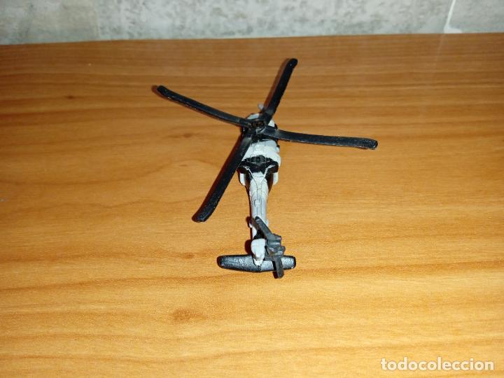 Coches a escala: Coche tanque micromachines hasbro micro machines - Foto 3