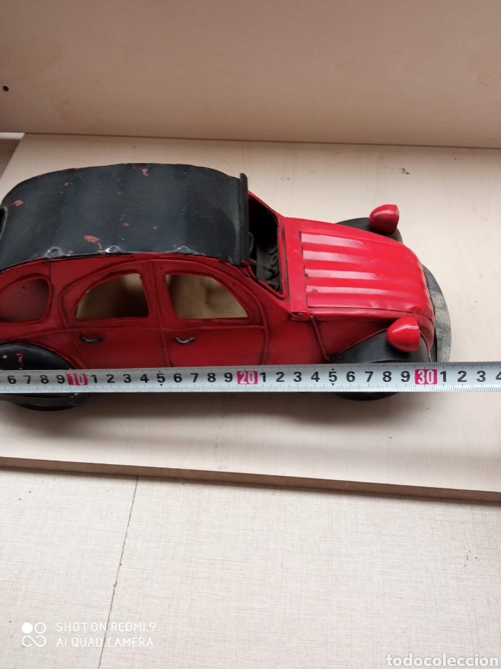Coches a escala: Coche 2cv antiguo de chapa 32 cm - Foto 9
