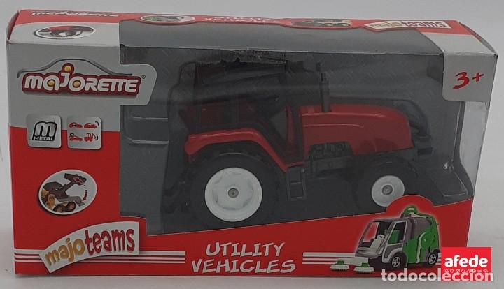 Coches a escala: Tractor Majorette en su caja original