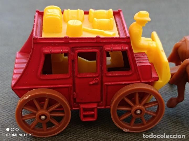 Coches a escala: VEH&Iacute;CULO CORGI DILIGENCIA DE CABALLOS - Foto 2