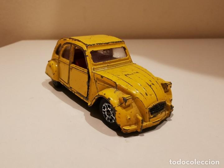 Coches a escala: Corgi Citroen 2CV6 1/64