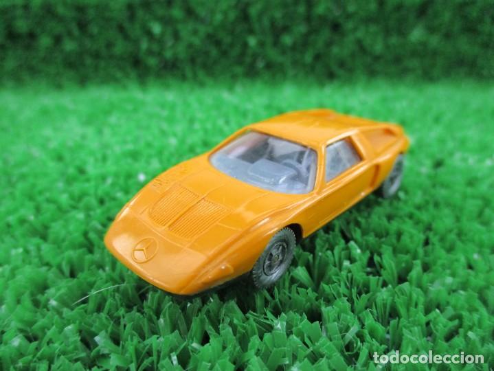 Coches a escala: COCHE ESCALA 1:87 REF B13 - Foto 1
