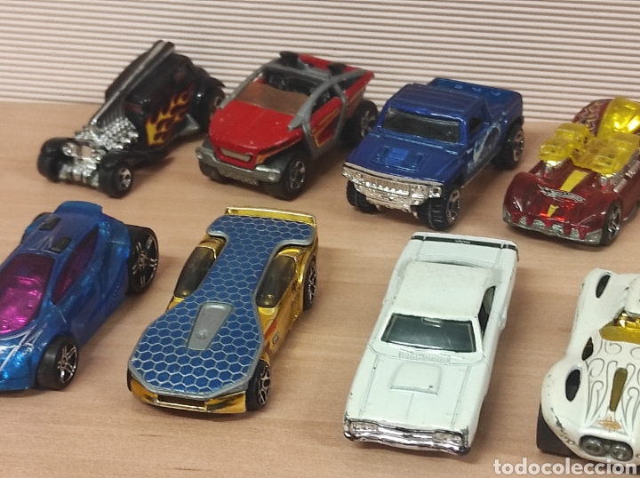 lote de 17 coches en miniatura - Acquista Modellini auto in altre scale su  todocoleccion