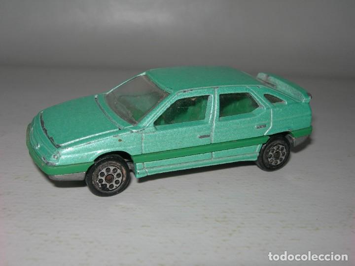 Coches a escala: ANTIGUO COCHE DE METAL CITRO&Euml;N XM A ESCALA 1/61 FABRICADO POR MAJORETTE - SUBARU IMPREZA DE REGALO -
