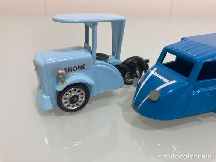Coches a escala: LOTE DE 4 VEHICULOS DANONE - Foto 2