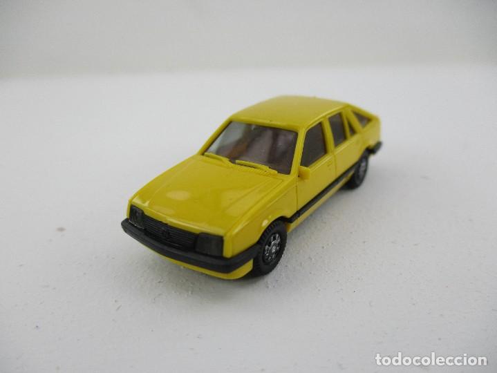 Coches a escala: COCHE ESCALA 1:87 REF FJ - Foto 1