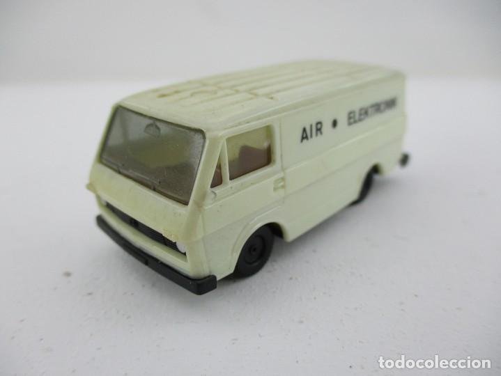 Coches a escala: COCHE ESCALA 1:87 REF CE - Foto 1