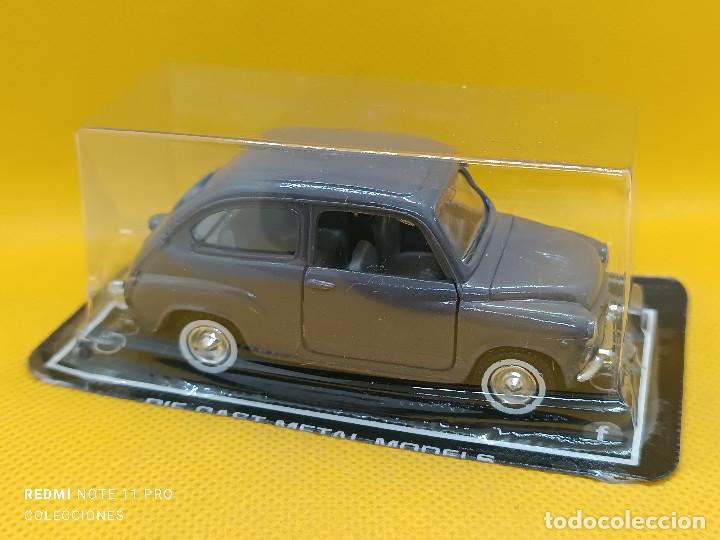 Coches a escala: Guisval Seiscientos gris