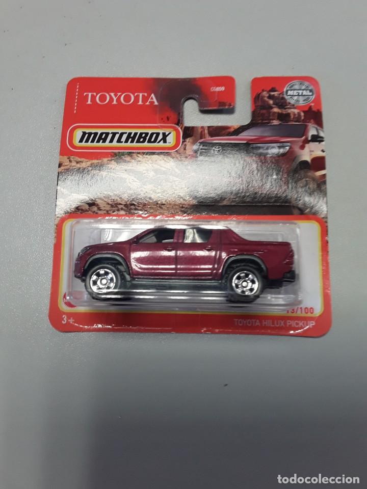 Coches a escala: Coche MachBox - Toyota Hilux Pickup