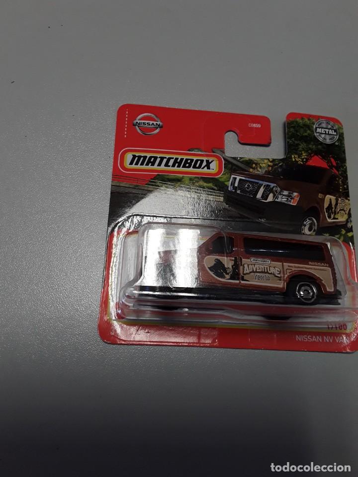 Coches a escala: Coche MachBox - Nissan NV Van