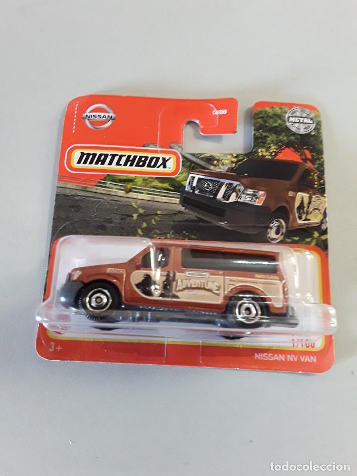 Coches a escala: Coche MachBox - Nissan NV Van