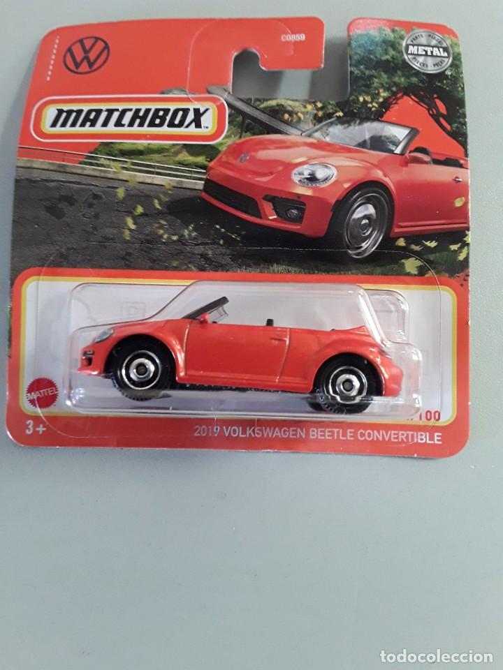 Coches a escala: Coche MachBox - 2019 Volkswagen Beetle Convertible