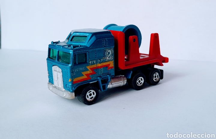 Coches a escala: CAMION PORTA ROLLOS - GUISVAL