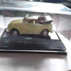 Coches a escala: VW BEETLE CABRIOLET