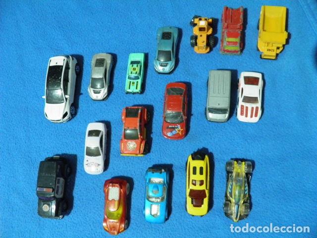 Lote de 17 coches en miniatura
