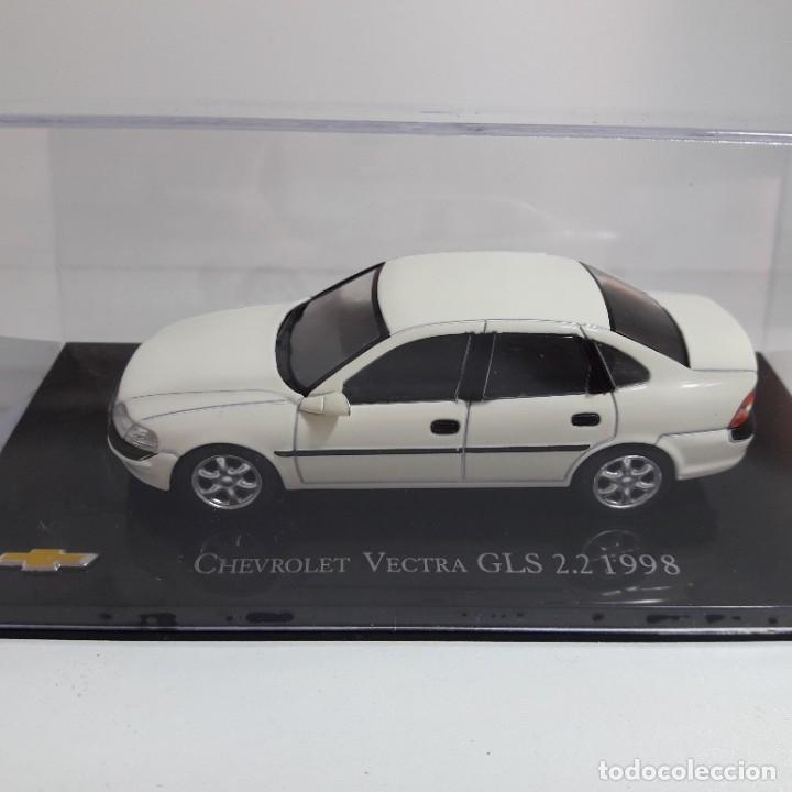 Coches a escala: 1/43 COCHE CAR AUTO CHEVROLET VECTRA GLS 2.2 1998
