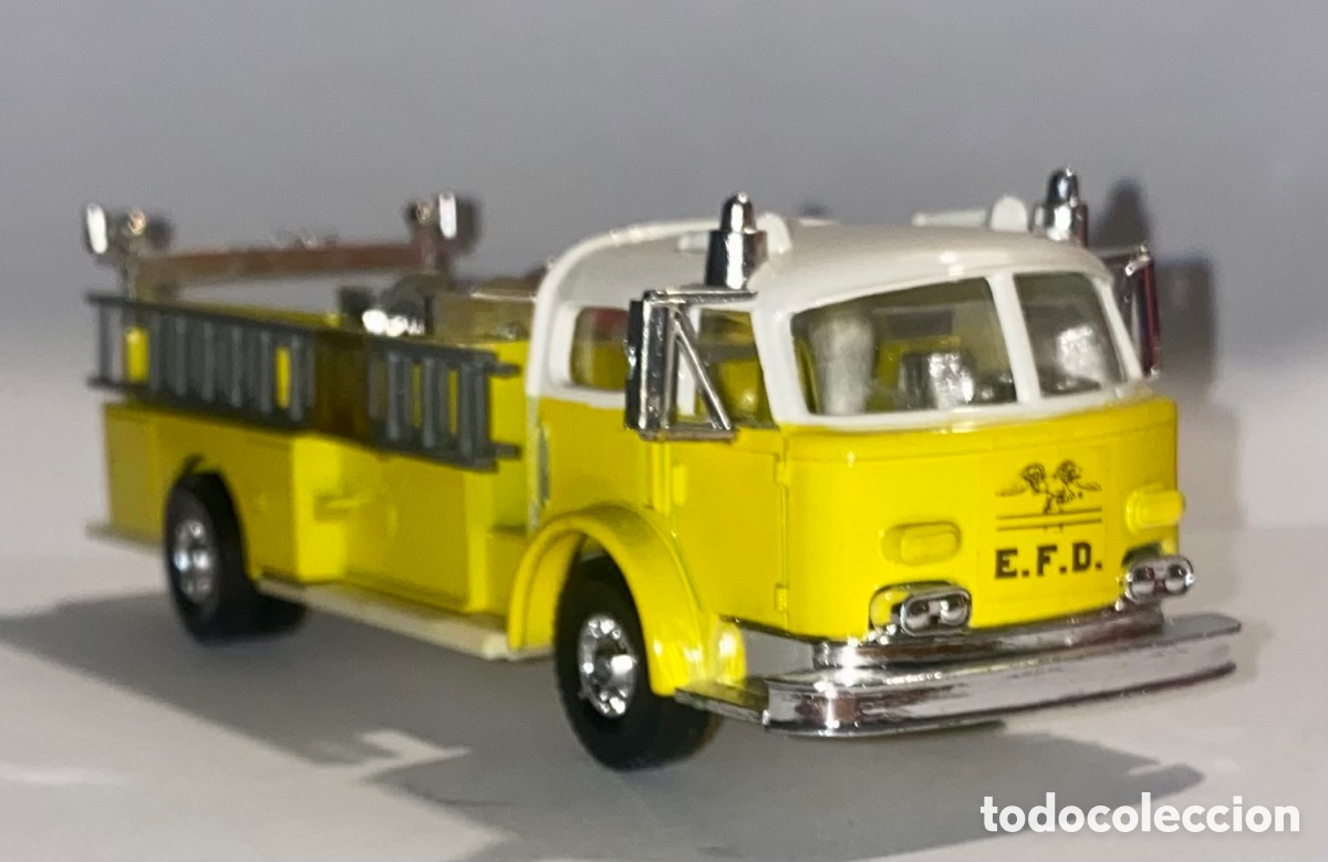 Playart Hong Kong - Volvo 164E Intérieur Rouge - Miniature Voiture En Boîte Japonaise