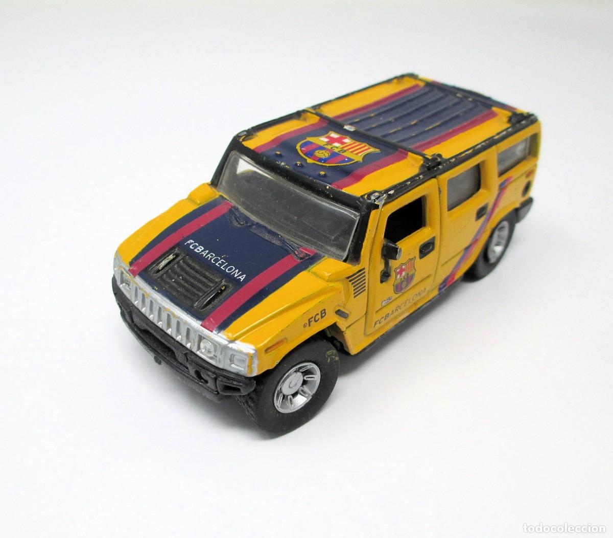 Coches a escala: Hummer Suv de Maisto - escala 1/46 del FCB Barcelona - Mide 10,5 cm de largo