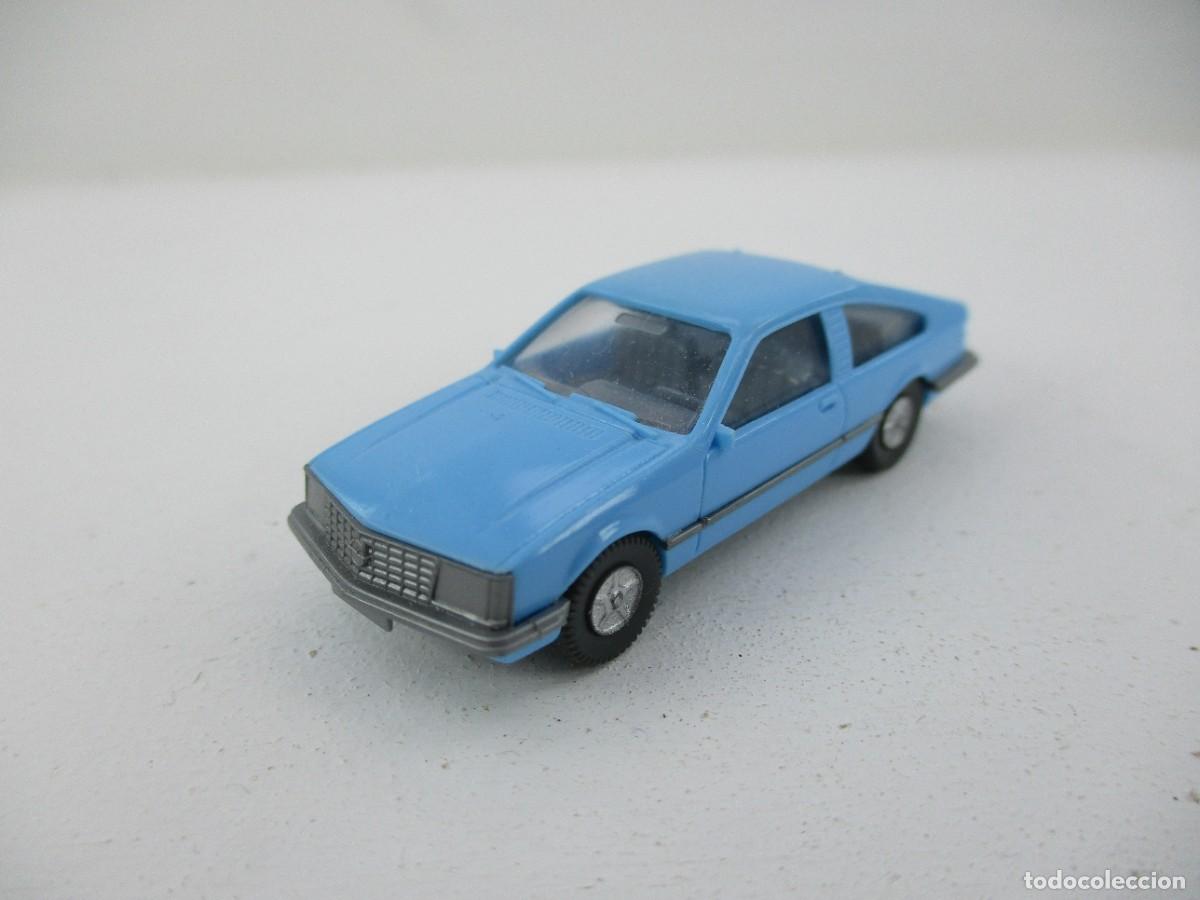 Coches a escala: COCHE ESCALA 1:87 REF B14 - Foto 1