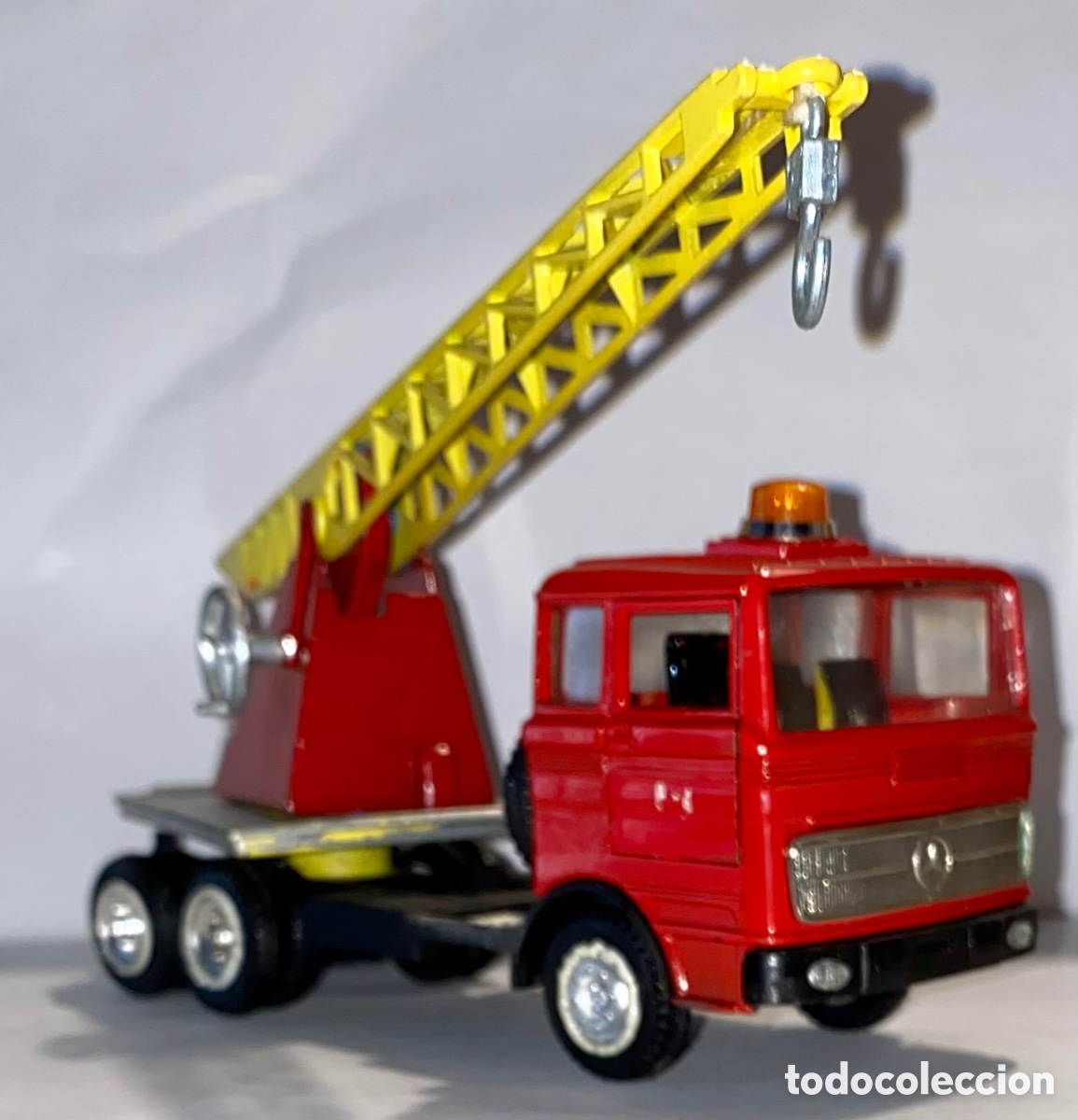 Coches a escala: Guisval cami&oacute;n escalera Vintage