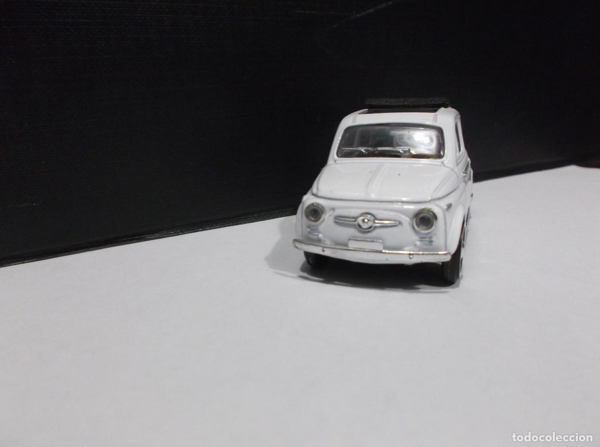 Coches a escala: 40 - COCHE DE EPOCA EN MINIATURA - FIAT 500 .