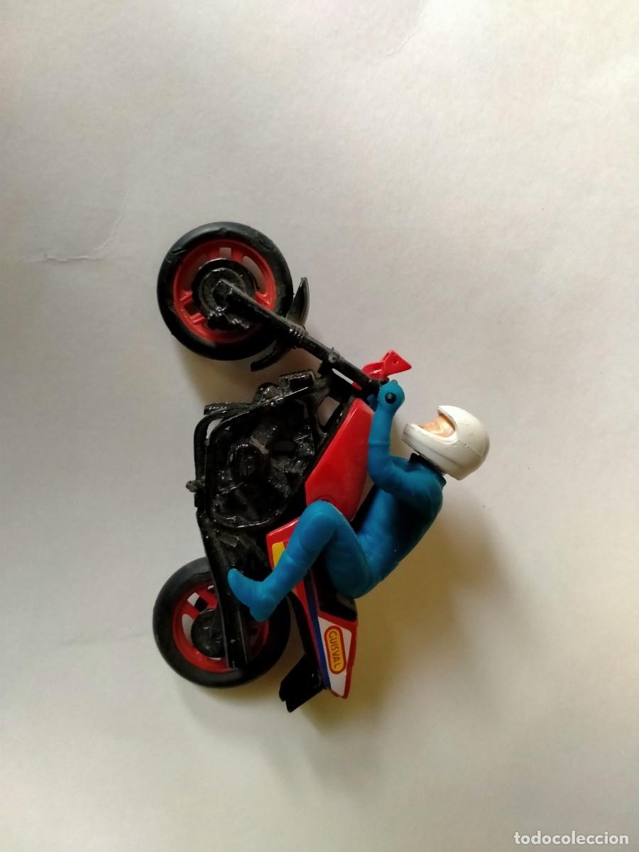Coches a escala: moto guisval -medidas 10x8